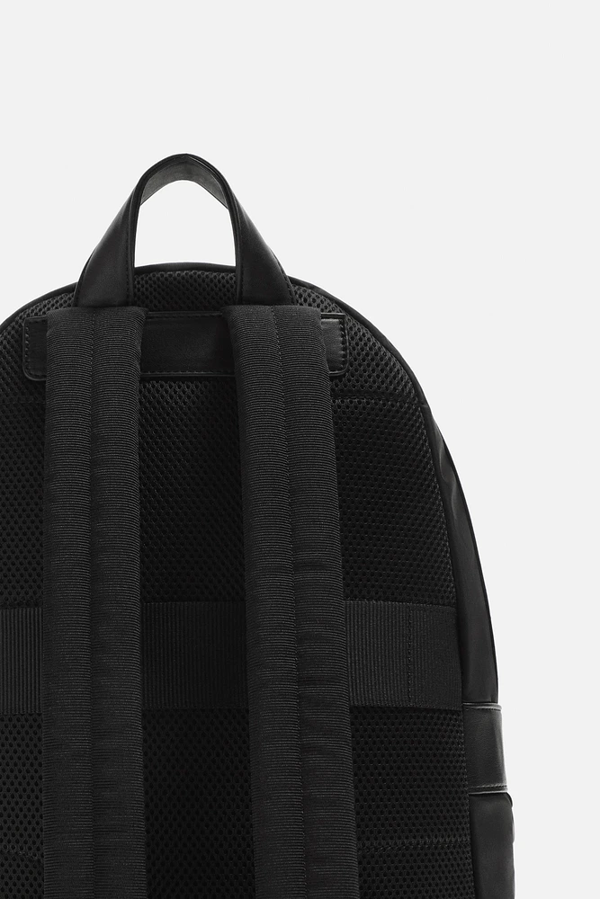 TECHNICAL BACKPACK