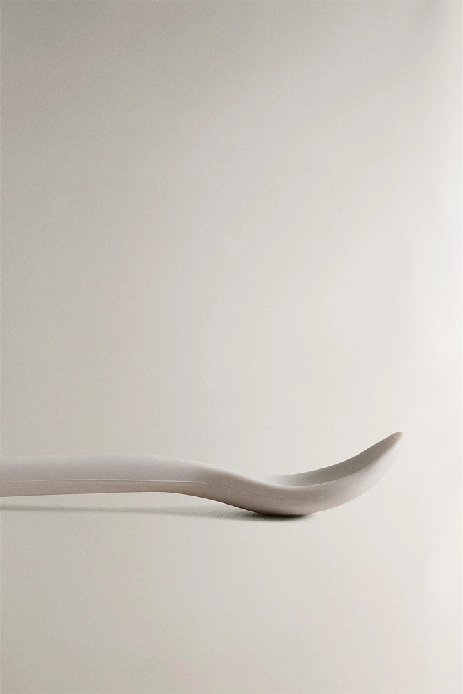 CUILLÈRE ENFANT SILICONE ÉLÉPHANT