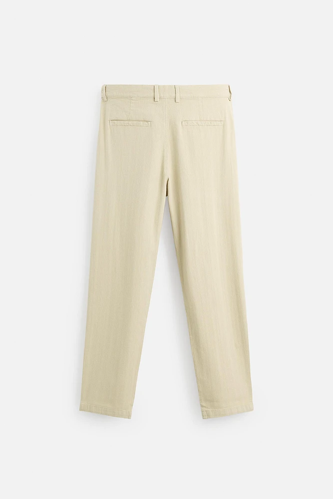 TEXTURED CHINO PANTS