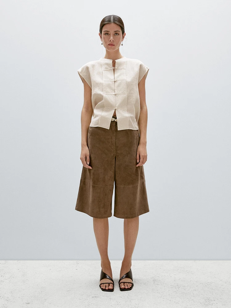 Waistcoat with bib front and Japanese details
