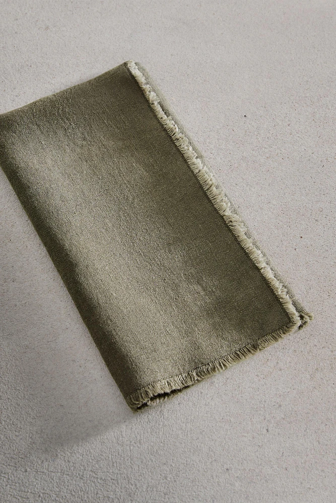 NAPKIN 01