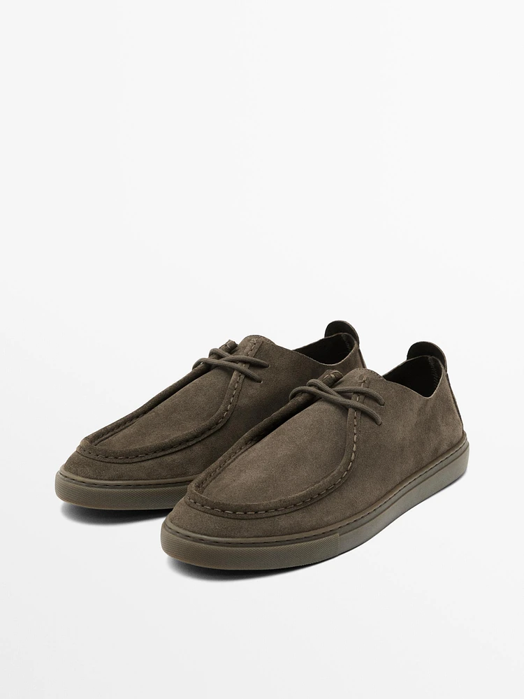 Soft moc toe shoes
