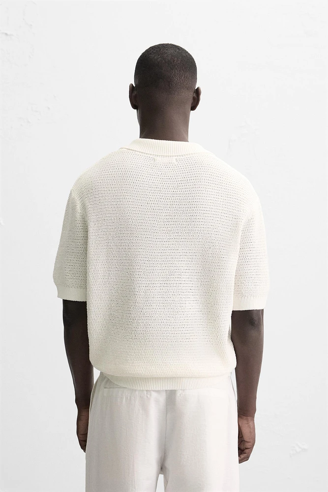 POLO EN MAILLE TEXTURÉE OUVERTE