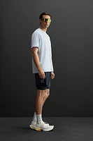 T-SHIRT PERFORÉ IMPRIMÉ