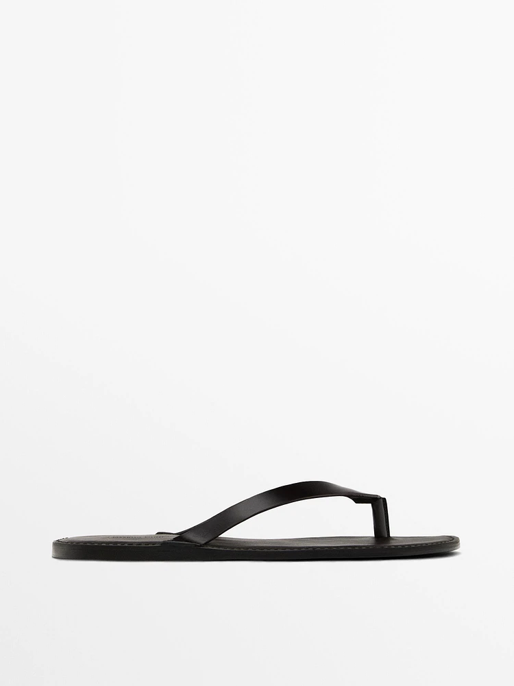 Sandales entre-doigts en cuir