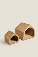 PET HOUSE