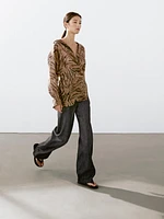Kimono fluide bouton bijou jacquard