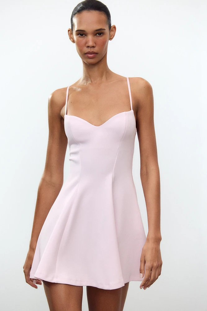 SWEETHEART NECKLINE MINI DRESS