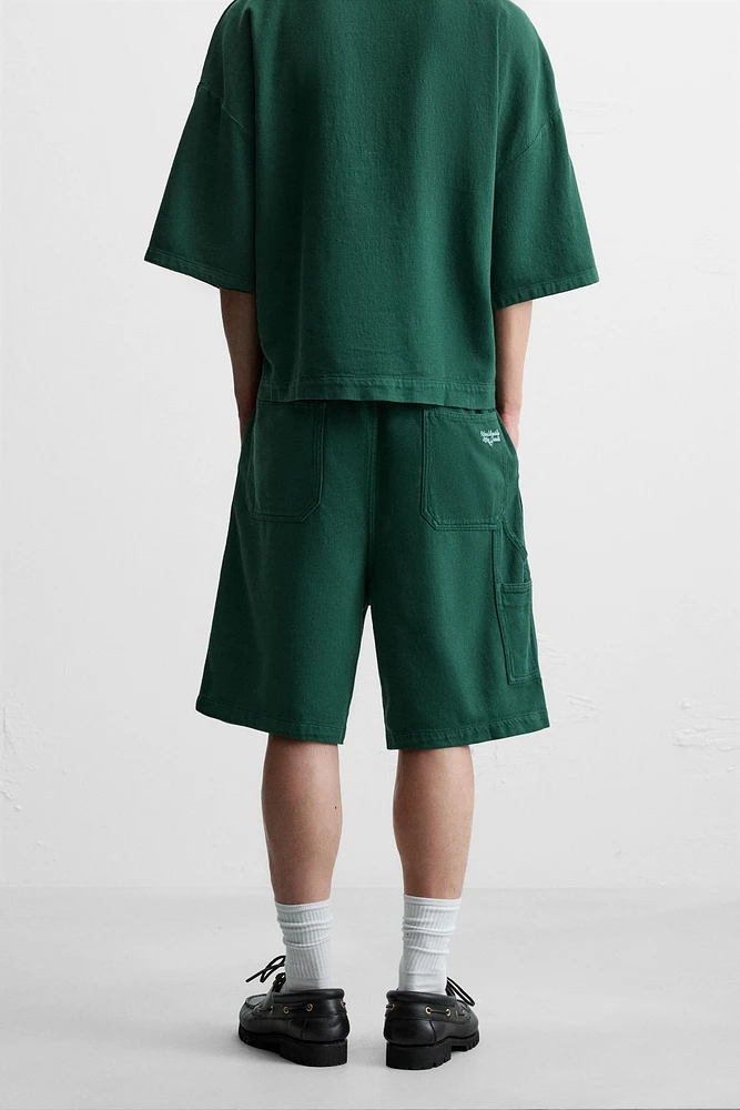 TEXTURED CARPENTER POCKET SHORTS