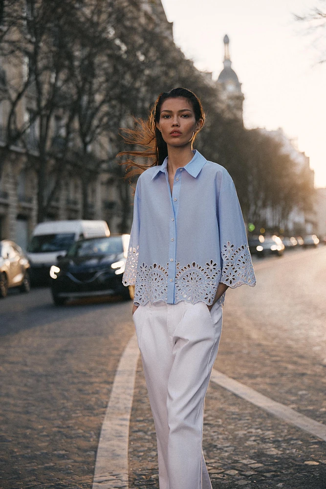 CHEMISE EN POPELINE À BRODERIES PERFORÉES