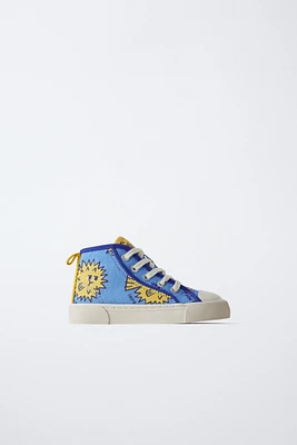 PRINTED HIGH-TOP SNEAKERS