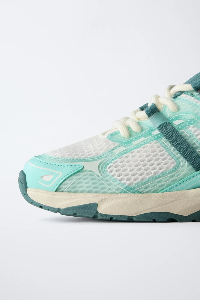 MULTI-PIECE SNEAKERS