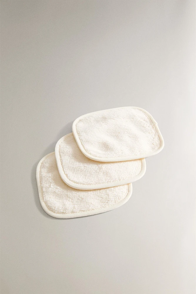 SET OF REUSABLE MAKEUP REMOVER PADS (SET OF 3)