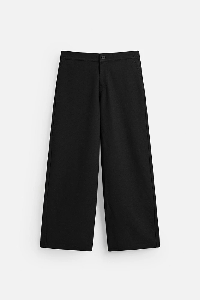 PANTALON COUPE DÉCONTRACTÉE