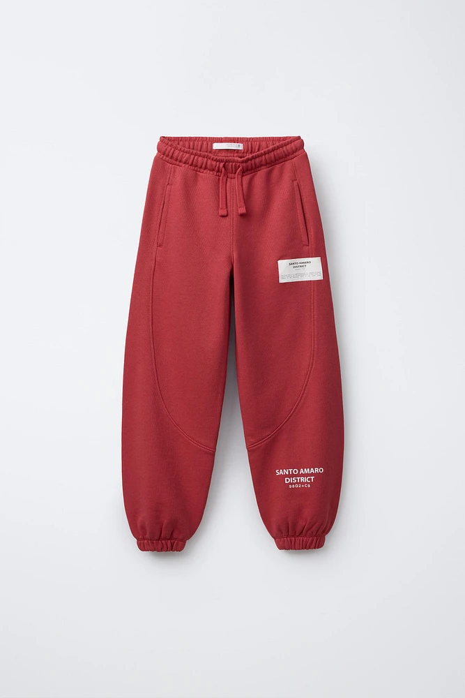 PANTALON DE JOGGING À ÉTIQUETTE