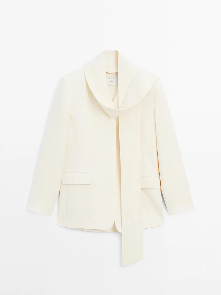 Blazer court 100 % lin avec foulard - STUDIO