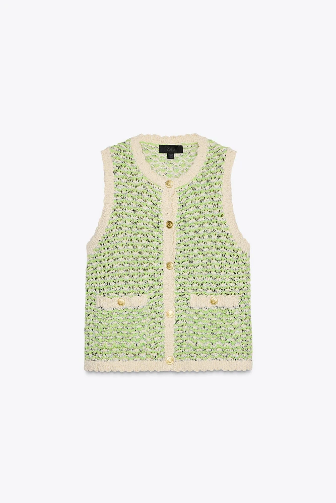 TOP EN MAILLE TEXTURÉE