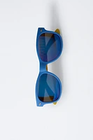 SUNGLASSES WITH NON-SLIP TEMPLES