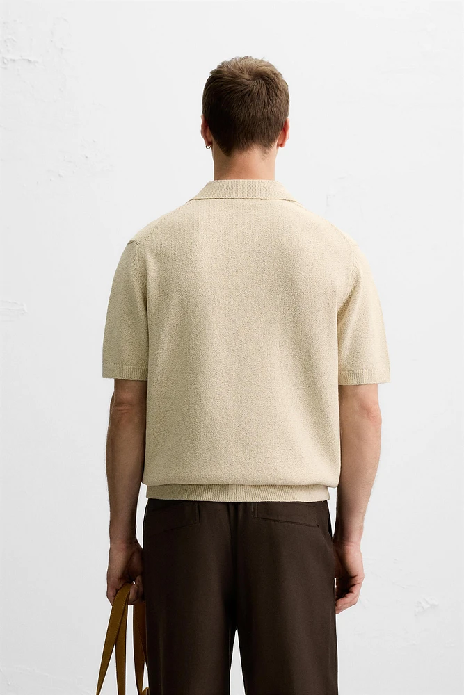 POLO EN MAILLE STRUCTURÉE