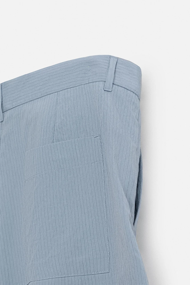 STRIPED CRINKLED EFFECT BERMUDA SHORTS