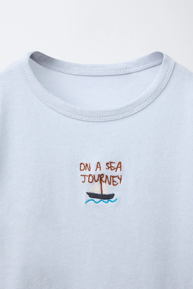 EMBROIDERED T-SHIRT