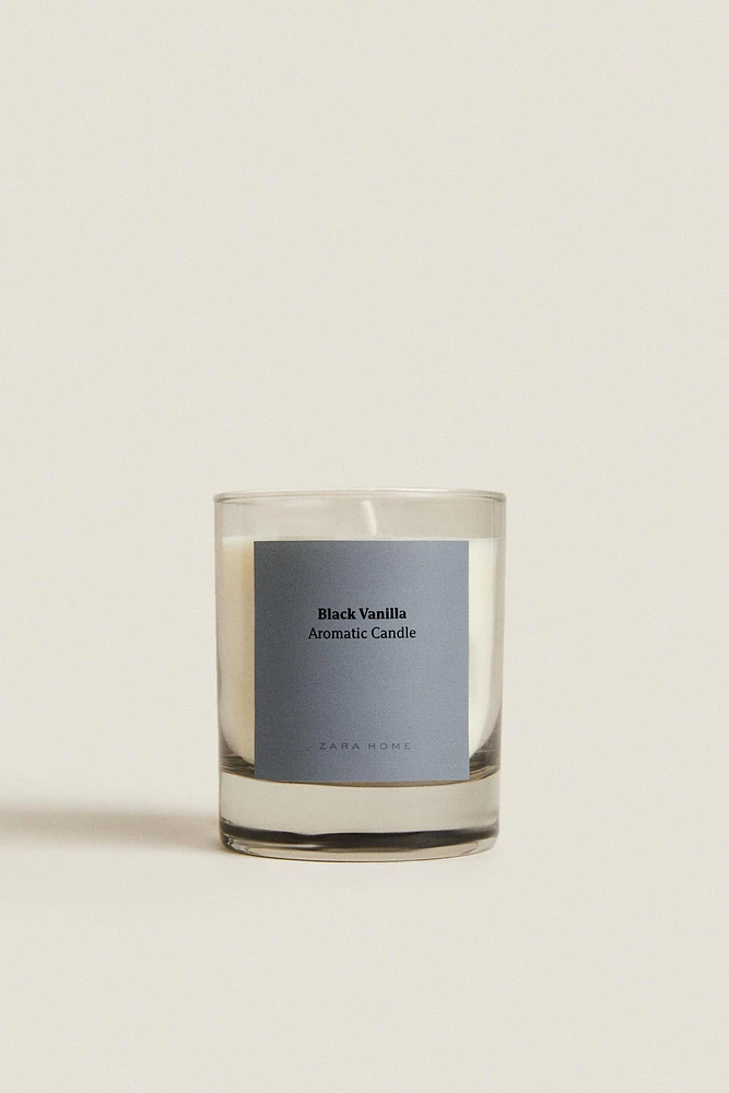 G) BLACK VANILLA SCENTED CANDLE