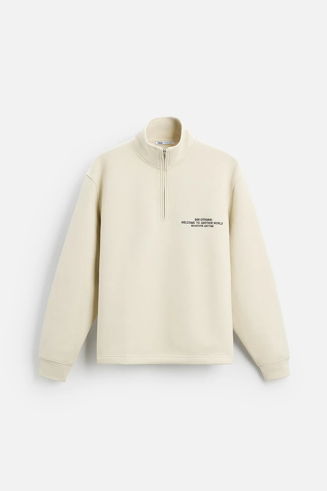 QUARTER ZIP SWEATSHIRT