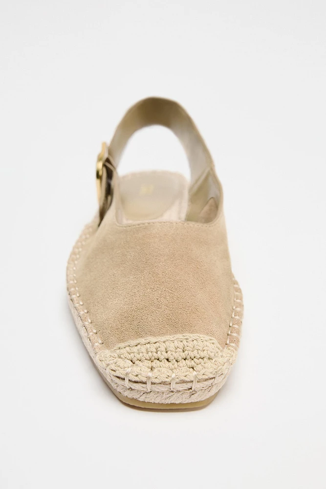 CHAUSSURES OUVERTES À L'ARRIÈRE TRESSÉES EN CROÛTE DE CUIR