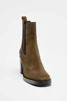 HIGH HEELED PULL TAB CHELSEA ANKLE BOOTS