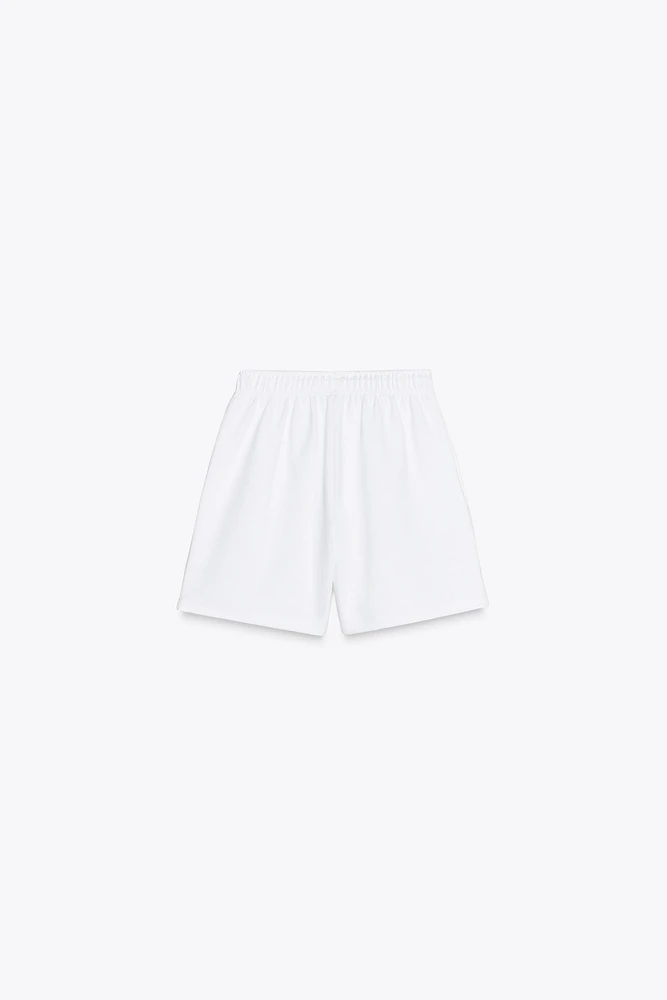 SHORT EN MAILLE SURJET