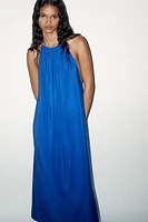 ROBE MIDI HALTER FLUIDE