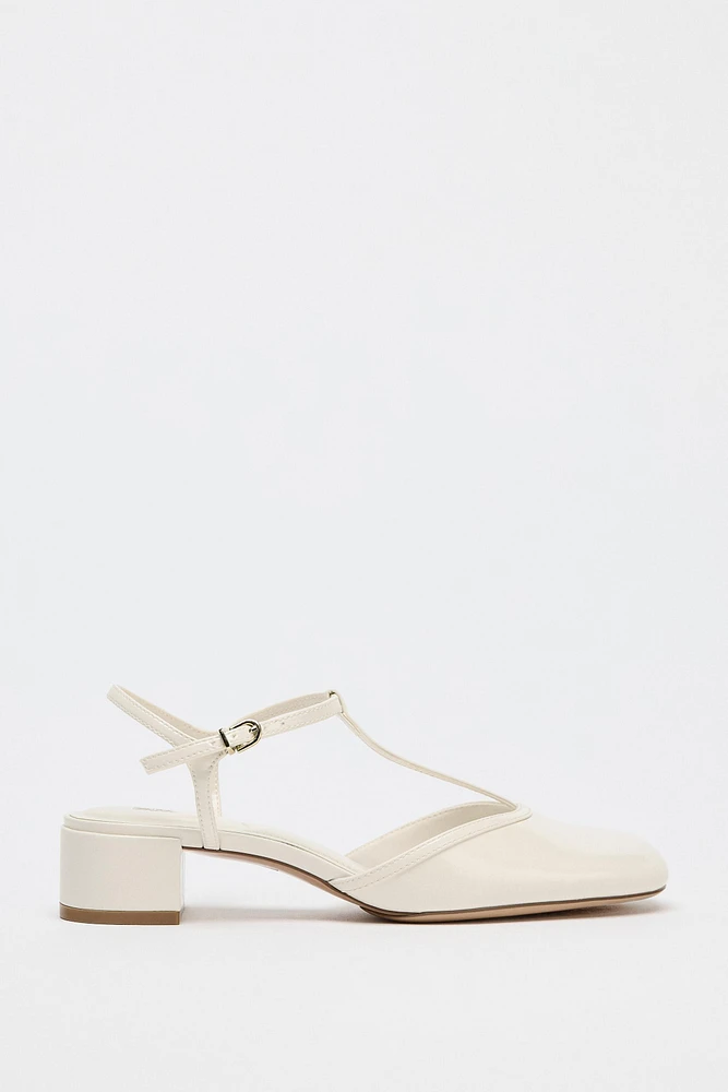 CHAUSSURES OUVERTES À L'ARRIÈRE BRIDES EFFET VERNI