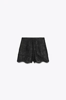 ZW COLLECTION PERFORATED EMBROIDERY BERMUDA SHORTS