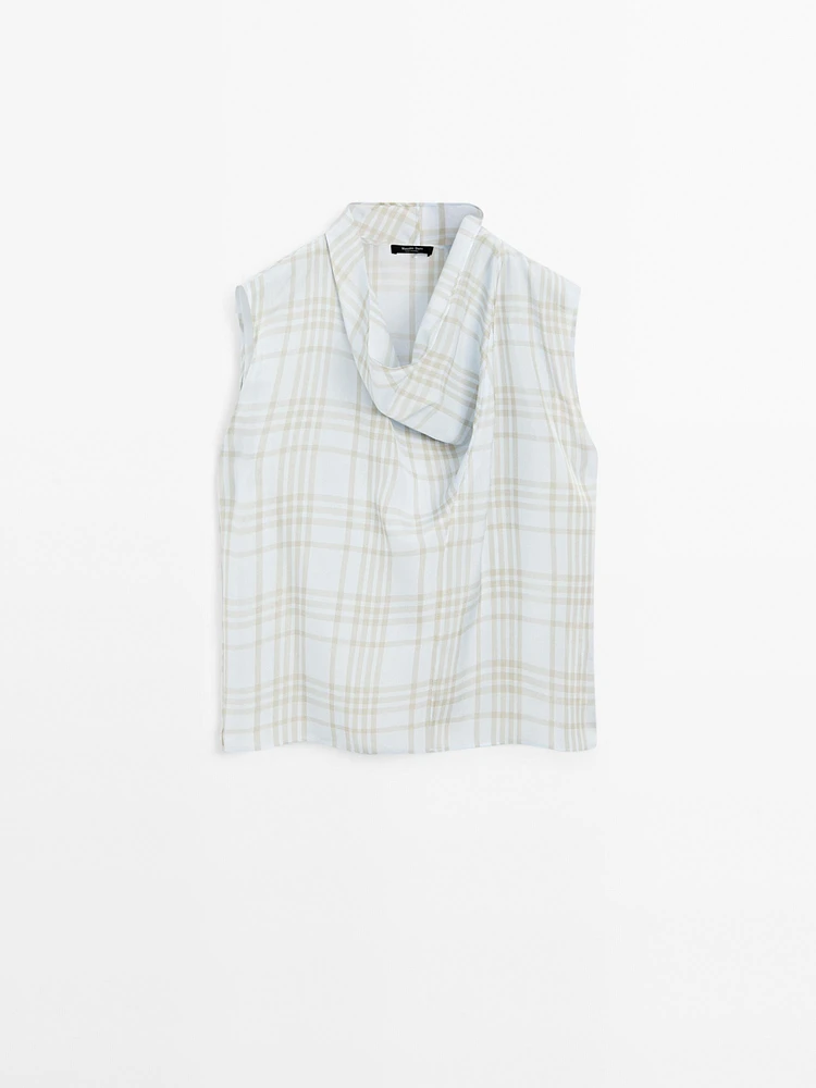 Draped neck check top