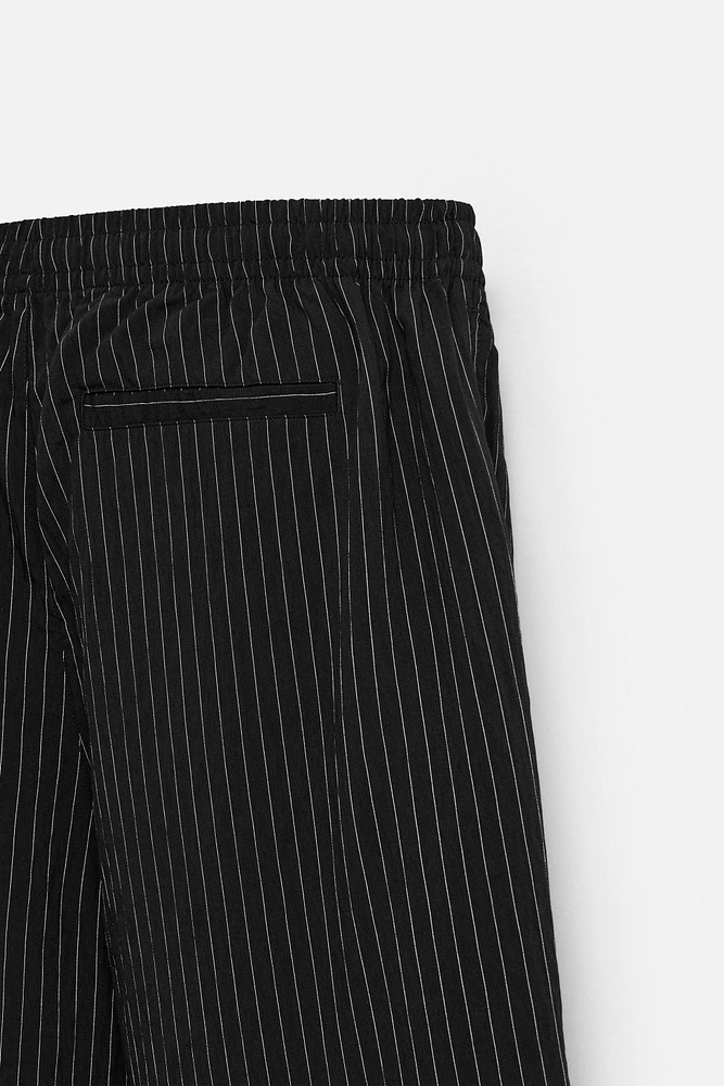 PANTALON FLUIDE À RAYURES