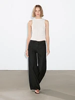 Loose mid-rise wide-leg jeans