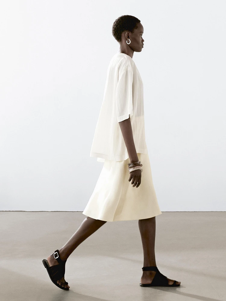 Flowing satin-effect skirt