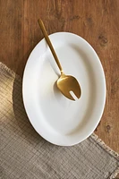 RIMMED BONE CHINA OVAL SERVING DISH