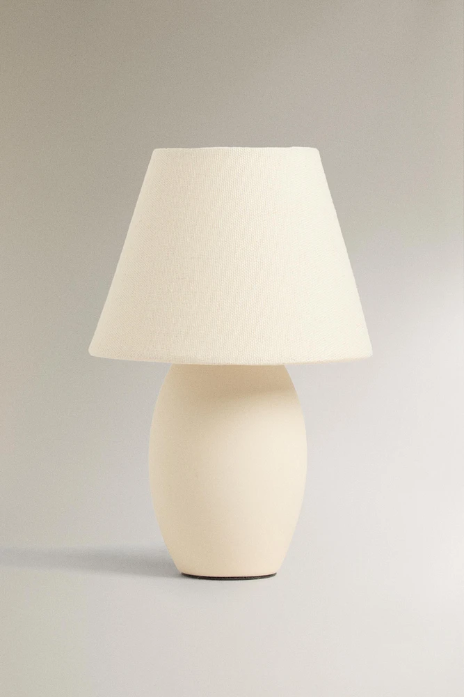 CERAMIC TABLE LAMP