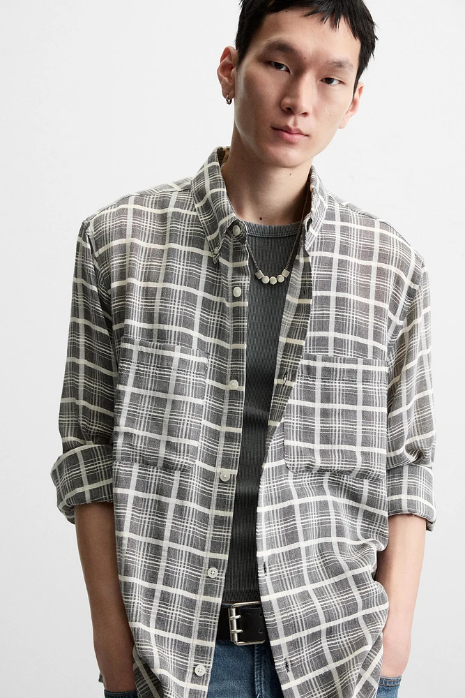 CHEMISE FLUIDE À CARREAUX