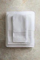 METALLIC THREAD BATH TOWEL WITH BORDER
