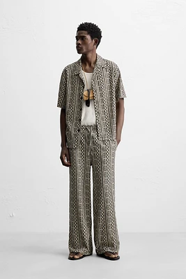PERFORATED JACQUARD RELAXED FIT SHIRT