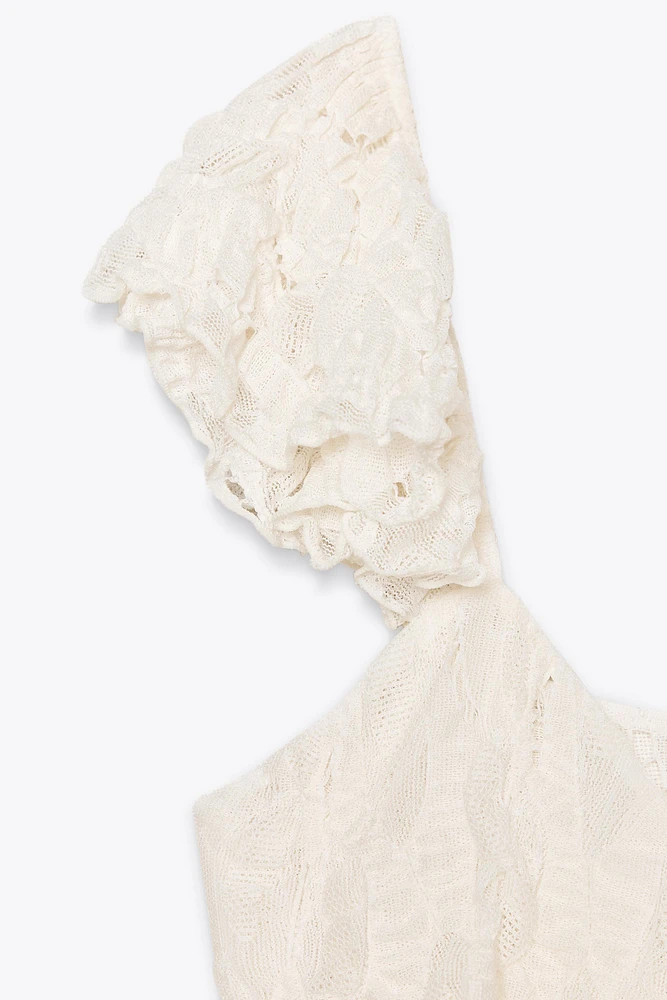 ROBE VOLANTS DENTELLE