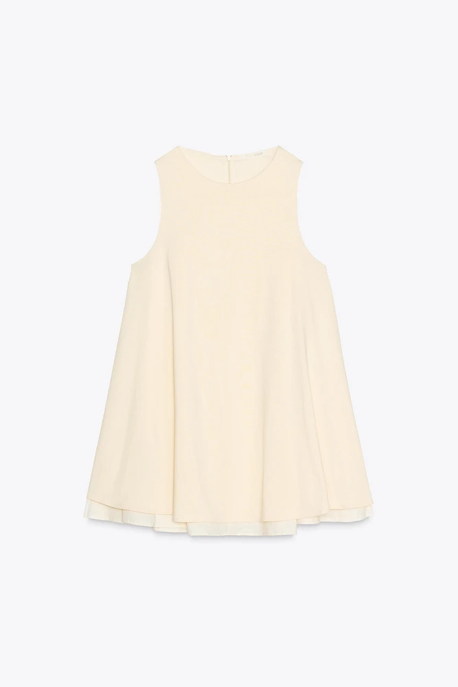 ROBE COURTE VOLUME