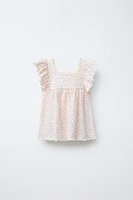 TEXTURED RUFFLE BLOUSE