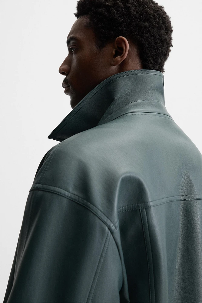 BLOUSON EN MATIÈRE SYNTHÉTIQUE