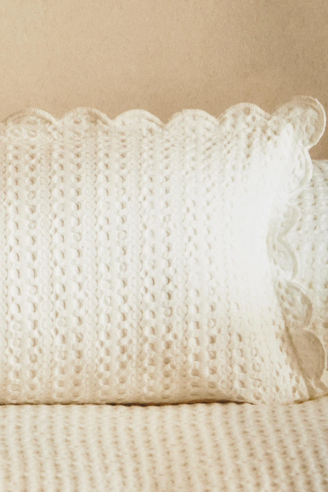 HOUSSE DE COUSSIN ENFANT ONDULÉE