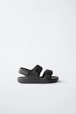 POOL SANDALS