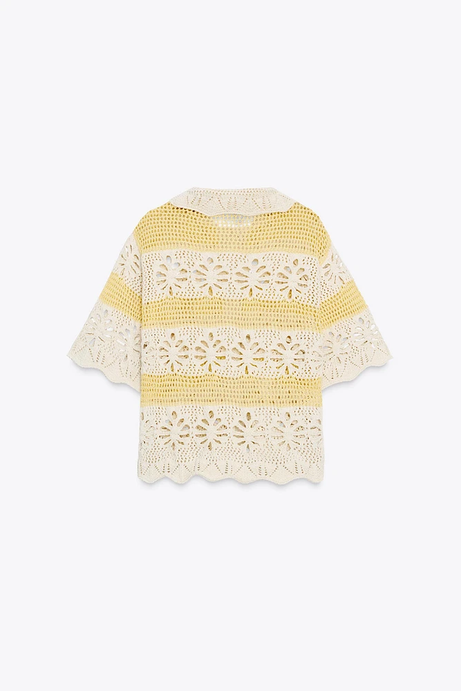 TOP EN MAILLE POINTELLE