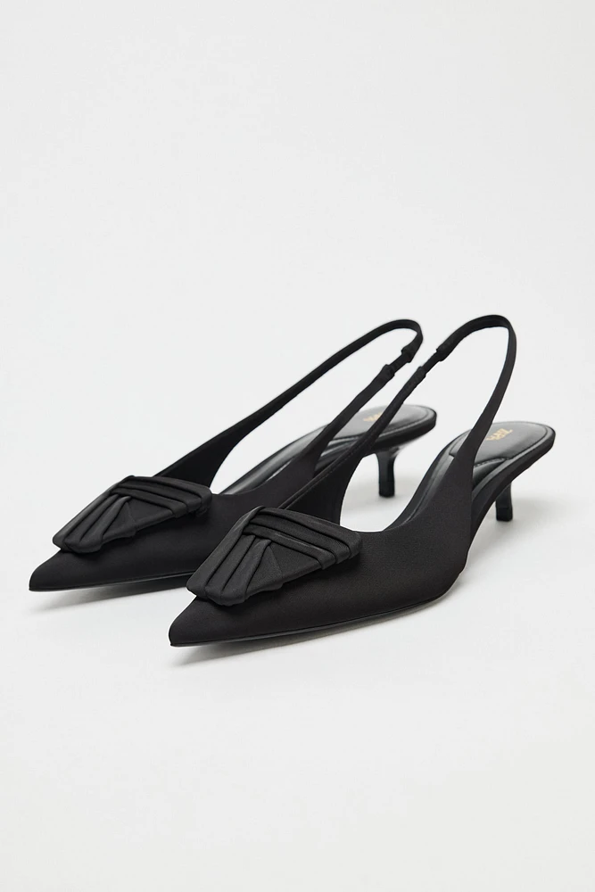APPLIQUÉ FABRIC SLINGBACK PUMPS